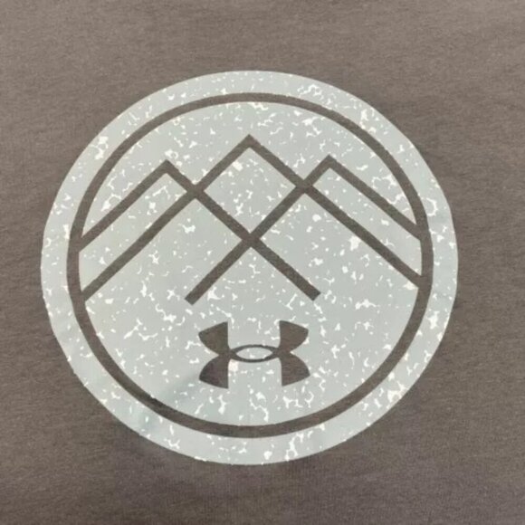 Under Armour UA Mountain Peaks T-Shirt Mens Medium Grey Cotton Blend Loose Fit - Picture 4 of 12